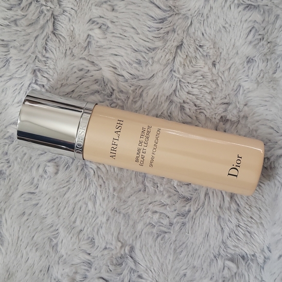 Dior Other - Dior Airflash Spray Foundation 301